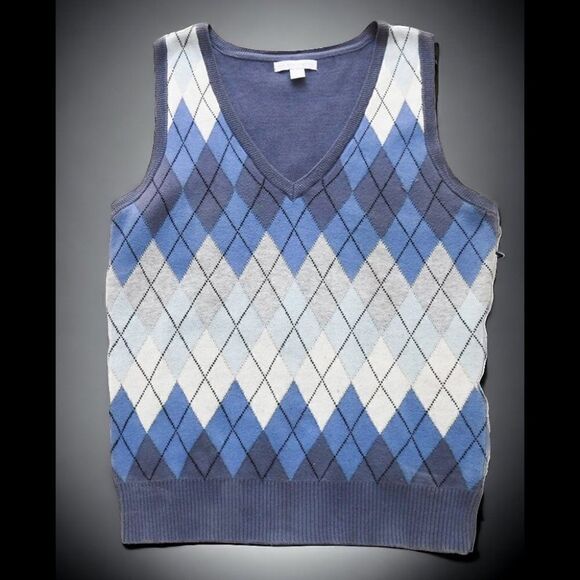 New York & Co multi-shade blue argyle sleeveless sweater - Picture 1 of 3